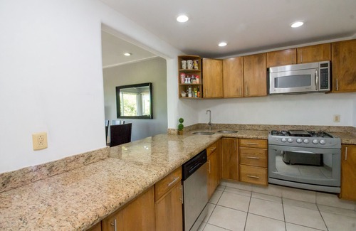 P Chahue Condo | 4 Bedroom with Marina Views - Perfect for a Family Getaway!