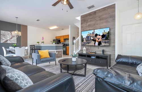 Bellavida House | 4 bedrooms close to Disney