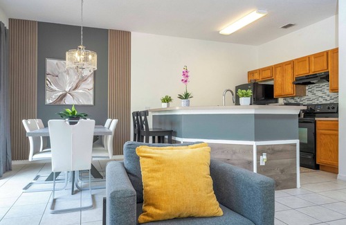 Bellavida House | 4 bedrooms close to Disney