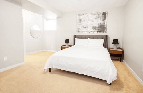 Fort Gary House | 4 Bedrooms Townhouse with Parking & Wi-Fi