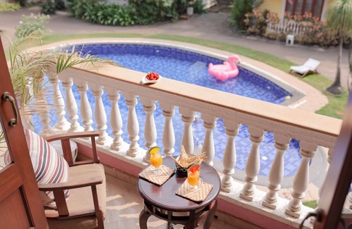 Nagoa Villa | 4 BHK Portuguese Villa with Pool