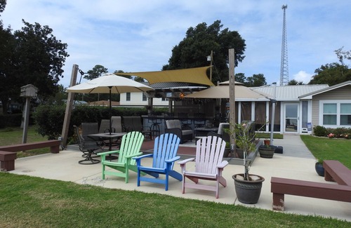 Theodore House | 4 BR 2 1/2 BA Home located on Mobile Bay, AL 36523n