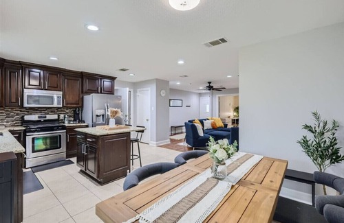Austin House | 4 BR + Haven Hideaway + Austin Colony + Game Room