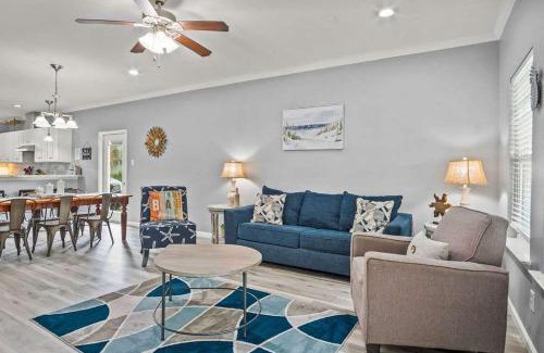 Rockport House | 4 Br Home On The Water Private Pool Dog Friendly