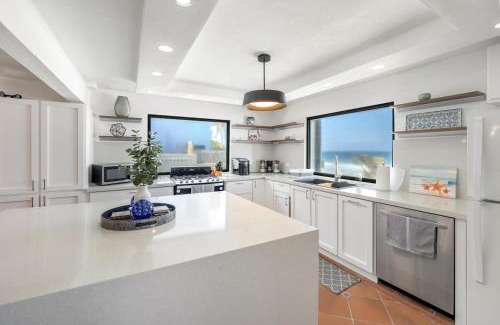 Dorado Pueblo House | 4 BR Kikita Beach Villa Oceanfront w Pool