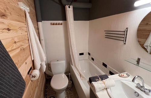 Ustou Apartment | 4 Chambres: 85 m2 + 35 m2 de Terrasse sur les Pistes: de 8 a 12 Personnes