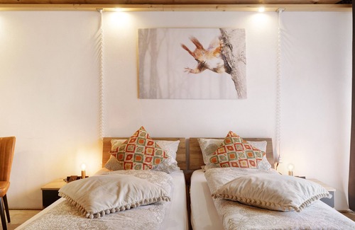 Rosenfeld Apartment | -4-die Vier, Studio 25qm, 1 Wohn-/schlafzimmer, Max. 2 Personen