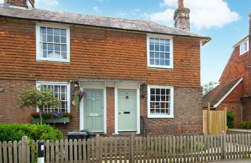 Ticehurst House | 4 Hazelwood Cottages