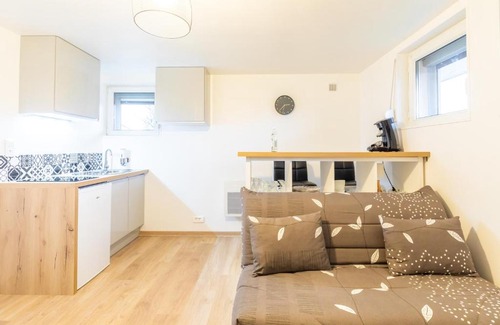 Pontarlier Apartment | 4 - Le studio Pontissalien - Parking Privatif