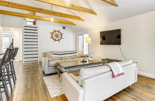 Mashpee Neck House | 4 Mi to Beach Cape Cod Retreat in Mashpee!