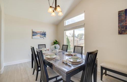 Northwest Reno House | 4 Mi to Downtown Reno Spacious Family Retreat!