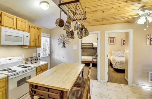 Pinetop-Lakeside House | 4 Mi to Rainbow Lake: Peaceful Home w/Deck