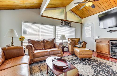 Arrowbear Lake House | 4 Mi to Snow Valley Mountain Quiet Nature Escape!