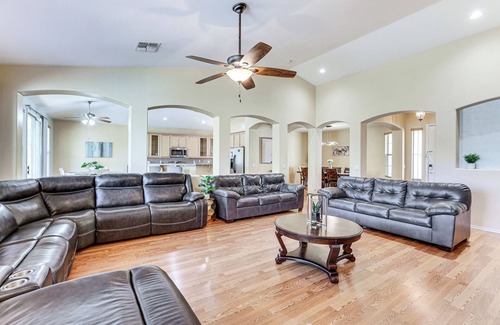 Greer Ranch House | 4 Mi to Surprise Stadium: Home w/Patio!