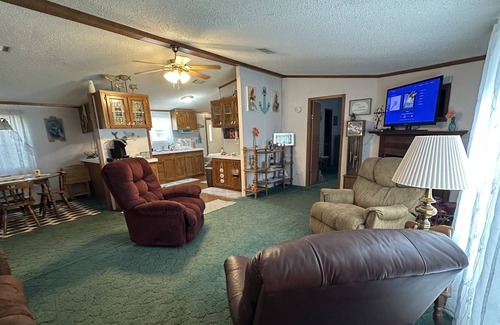 Perry House | 4 miles from the Keaton Beach Public Boat Ramp, 3BR 2B mobile home w/free Wi-Fi