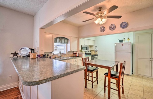 Jacksboro House | 4 Miles to Lake Jacksboro: Cozy Texas Cottage
