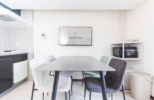 Namba Apartment | 4 min walk from Nagahoribashi Station/Near Shinsaibashi/Max 4 guests/Wi-Fi available/Check-out at 11:00