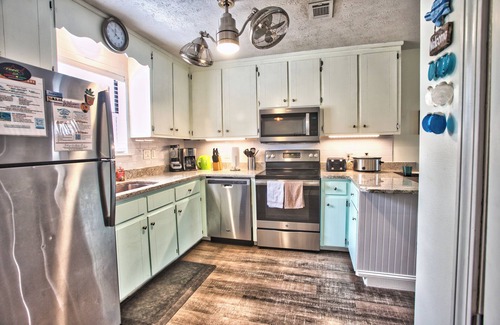 Open Sands House | 4-min walk to beach+restaurants+transit! With Patio-firepit-hammock-hottub-games