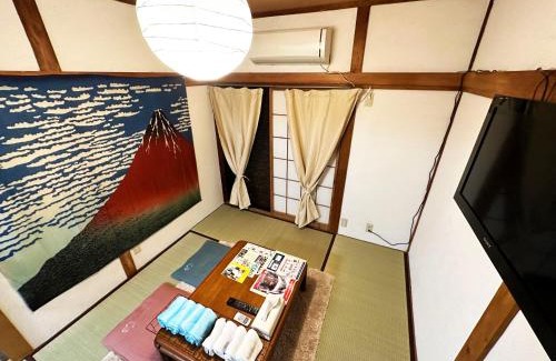 Suminoe Apartment | 4 minute walk from the station,USJ33min KIX48min Namba10min, Convenience store, coin laundry, public bath, all 1 minute walk Kitakagaya INN OSAKA , 6 ppl, Near Namba to 10min,駅近徒歩4分一軒家貸切北加賀屋駅からなんば駅まで10分