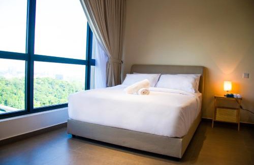 Sungai Penchala Apartment | 4 Mossaz studio with skypool at Empire City By Light House