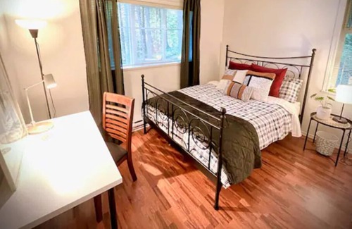 Port Moody Cottage | 4 Oceanside Cottages for Events & Gatherings