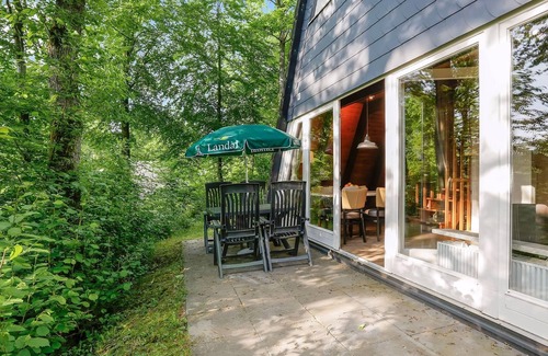 Stadtkyll House | 4-person bungalow in the holiday park Landal Wirfttal