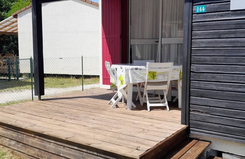 Hourtin Port Ski Chalet | 4-PERSON CHALET . nearby attractions. Air conditioning