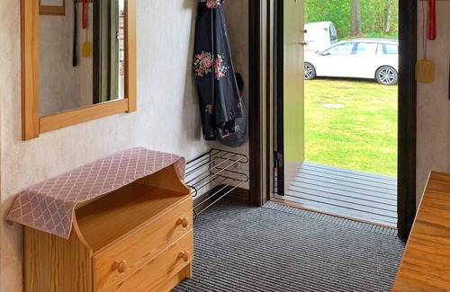 Holsljunga House | 4 person holiday home in HOLSLJUNGA-By Traum