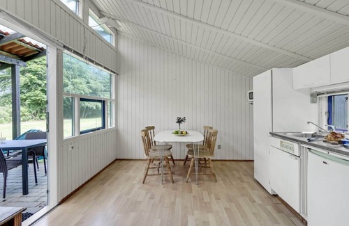 Hampen House | 4 person holiday home in Hampen