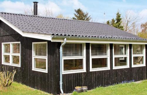 Hou House | 4 person holiday home in Hals