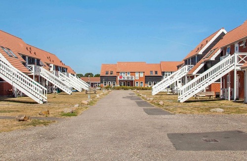 Borre Apartment | 4 person holiday home on a holiday park in Borre
