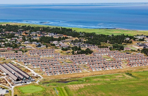 Sønderstrand House | 4 person holiday home on a holiday park in Rømø