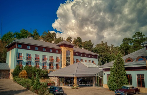 Kolbudy Hotel | 4 Pory Roku Resort Sauna & Spa