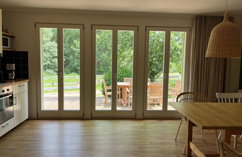 Alt Farpen Apartment | 4-room green vacation home for up to 8 people - 4-room colorful vacation homes, OVS 999