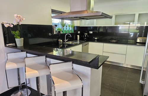 Aldeia do Meco Villa | 4 suites, pool, direct beach access, Casa Rio/Dora by Sesimbra Sun Sea