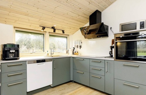 Bøtø By House | 4 star holiday home in Væggerløse-By Traum