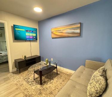 Park Central Apartment | 4 STATE FAIR l DT Dallas l FIFA READY l Staycation 1Bd1Ba