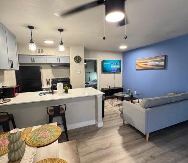 Park Central Apartment | 4 STATE FAIR l DT Dallas l FIFA READY l Staycation 1Bd1Ba