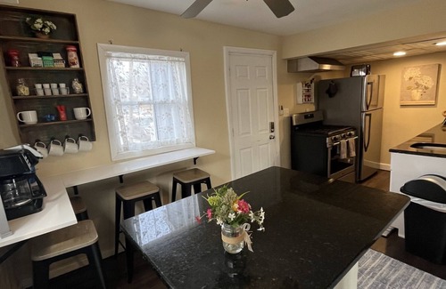 Antioch Cottage | #4 The Cozy Cottage