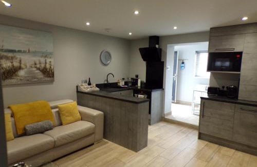 Barton-on-Sea Apartment | 4 The Dome, Barton on sea - Where Comfort Meets the Coast