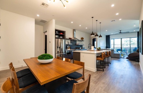 Troon North House | 4 Villas/40 Guests: Walk to Troon North Golf Club