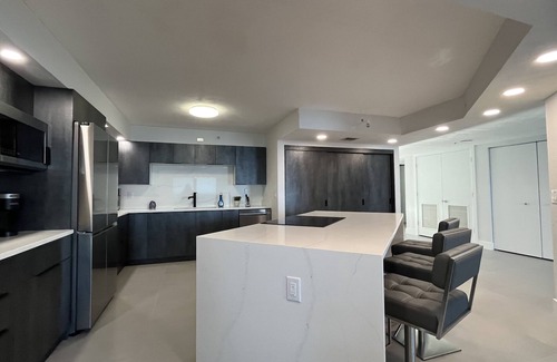 Daytona Beach Shores Condo | 4 Wk Discount! - 21st Floor Penthouse View! DIRECT OCEANFRONT! - 2347sf, 3/3!