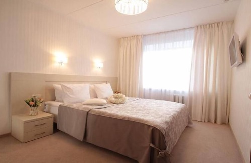 Zakharova-Pulikhova Hotel | 40 Let Pobedy Hotel