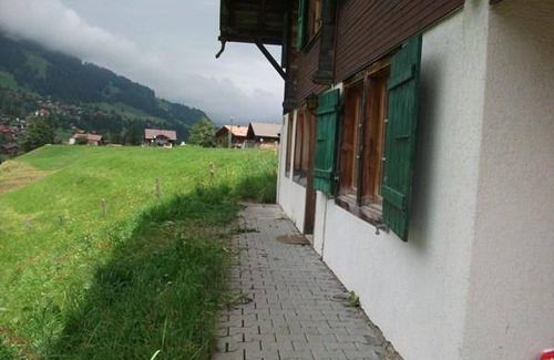 Adelboden Apartment | 40 m² Apartment ∙ 1 bedroom ∙ 4 guests