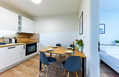 Smichov Apartment | 40 m² Apartment ∙ 2 bedrooms ∙ 4 guests