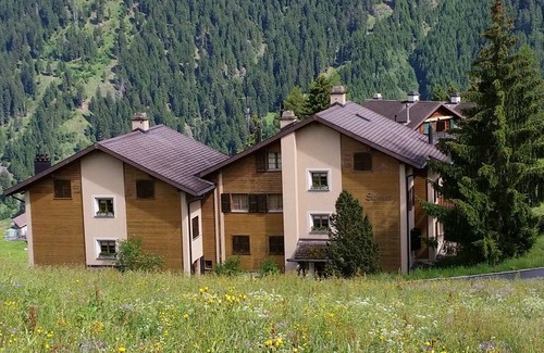 Lumnezia Apartment | 40 m² Apartment ∙ 2 bedrooms ∙ 5 guests