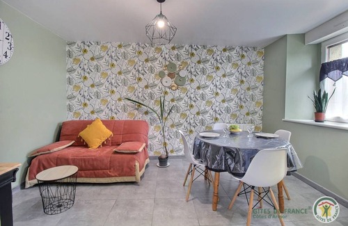 Plouezec House | 40 m² Gîte ∙ 1 bedroom ∙ 2 guests