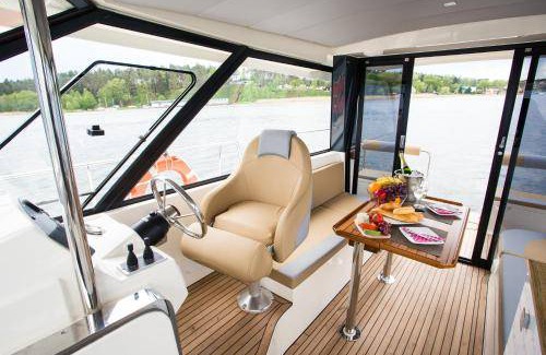 Wilkasy Boat Rental | 40 m² Houseboat ∙ 3 bedrooms ∙ 8 guests