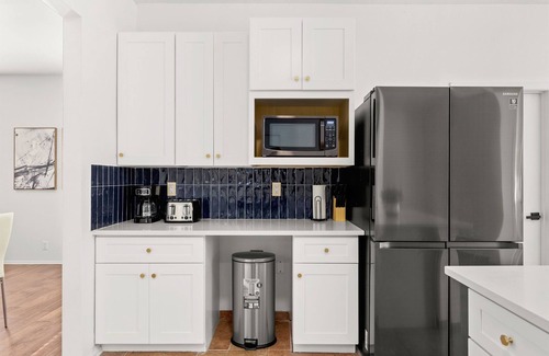 North San Antonio - SAT House | 40% Monthly Discount Modern 5 Bedrooms in SA Chef Kitchen, Game Lounge