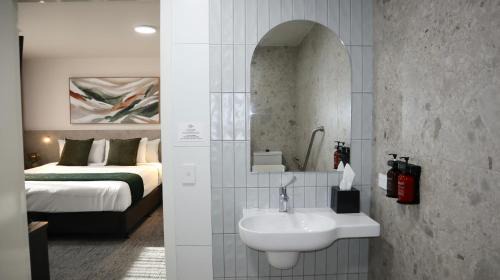Goondiwindi Hotel | 40 on Marshall Boutique Hotel